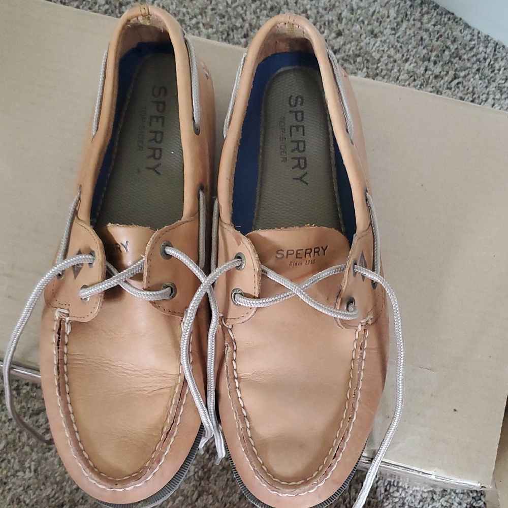 Sperry Light Brown Leather Men's Boat Shoes
